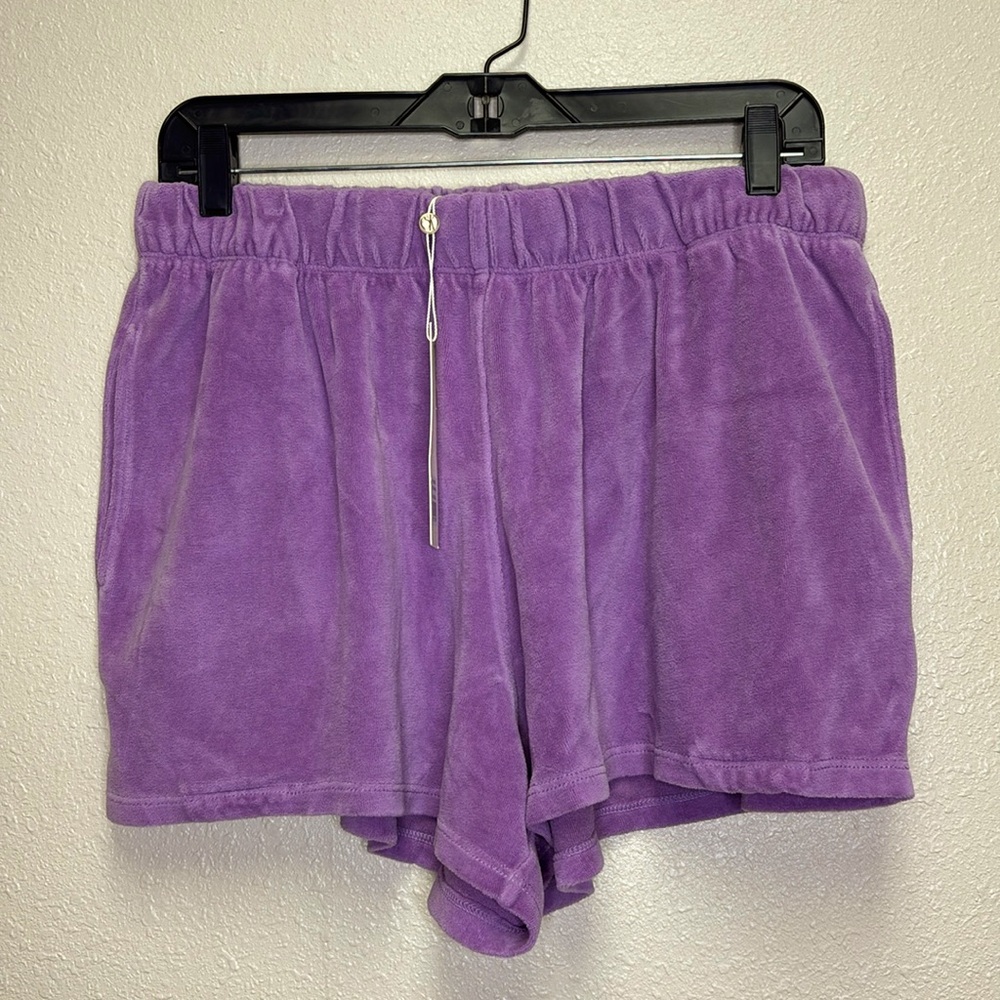 Suzie Kondi track shorts NWT Size XL